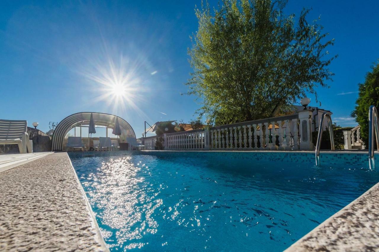 Villa Mara Crikvenica Exterior photo